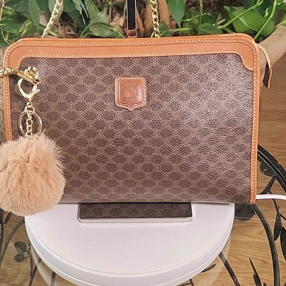 Vintage Celine Crossbody & Wallet - Picture 2 of 16